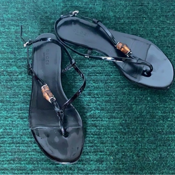 Gucci Shoes - 🔥Gucci Authentic Vintage Blue Patent Bamboo Icon Thong Flat
Sandals🔷